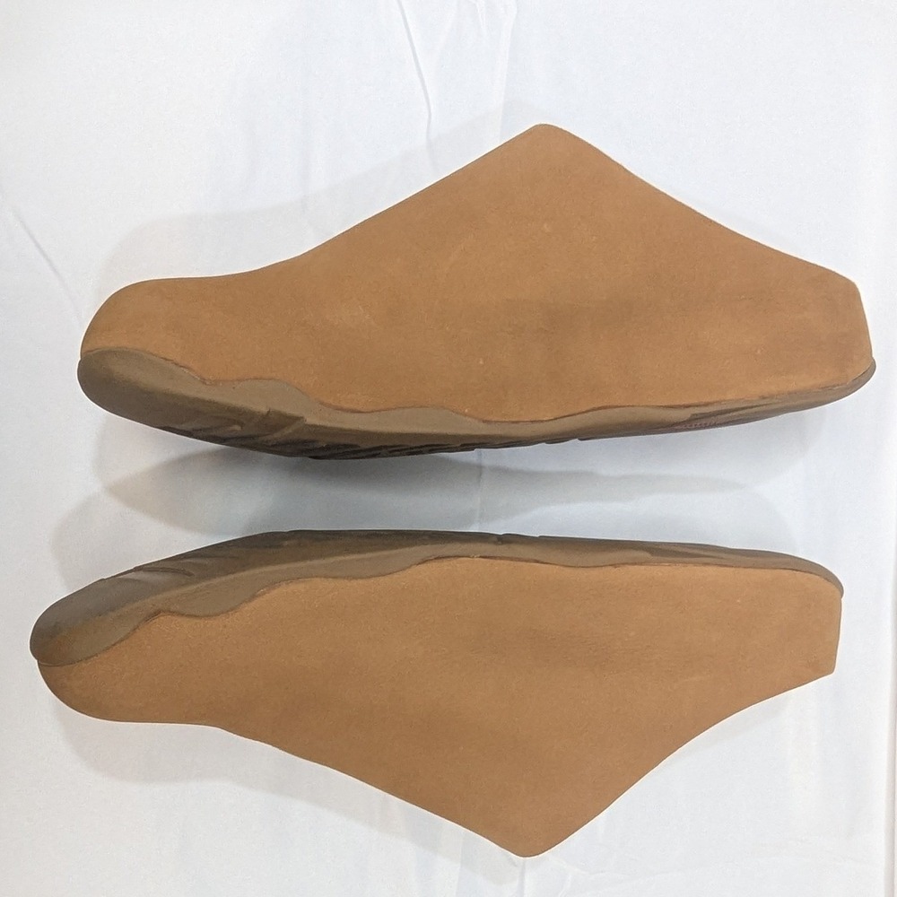FitFlop Shuv Clogs Tan Nubuck Suede Minimalist Mules Size 11 - Picture 2 of 12